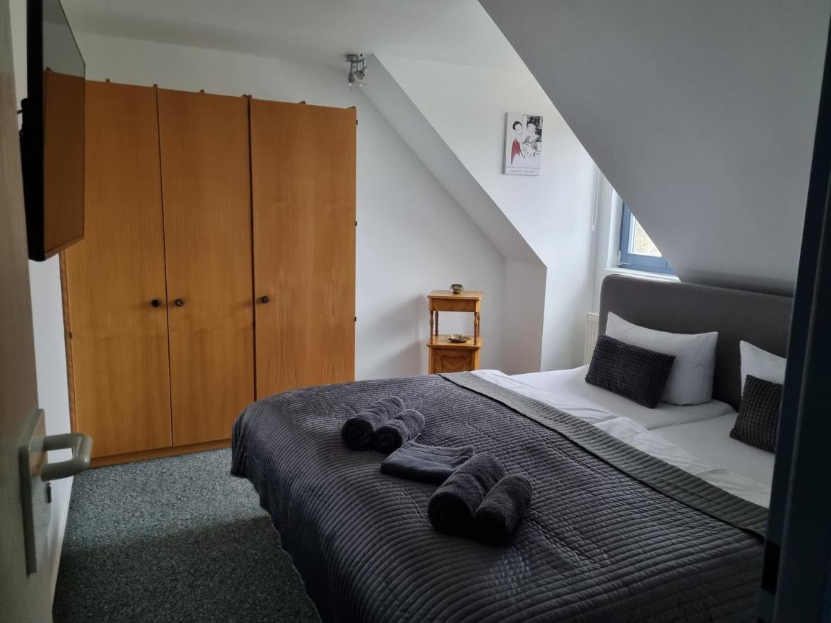 Hotel Kreuzbergbaude Beim Berzdorfer See Mit Wohlfuehl Sauna Markersdorf Luaran gambar